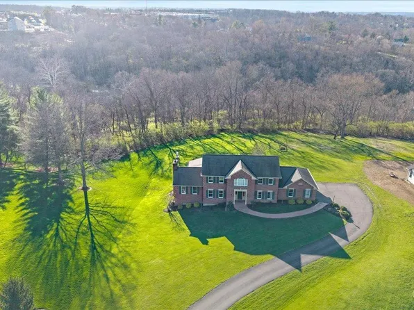 5182 Michael Anthony Ln, Cincinnati, OH 45247