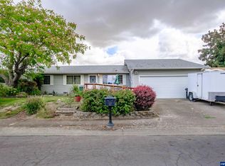 2217 Ermine St SE, Albany, OR