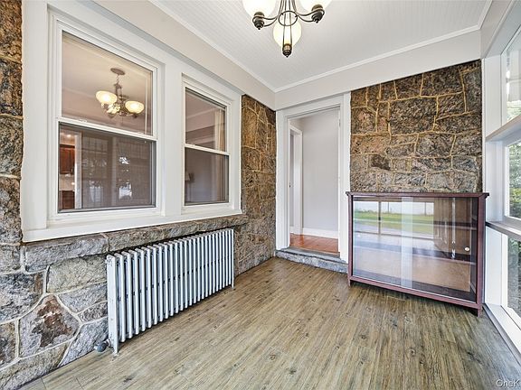 2nd image of 470 Ray Street