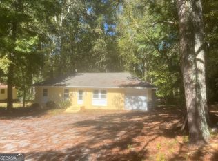 664 Hog Liver Rd, Carrollton, GA 30117