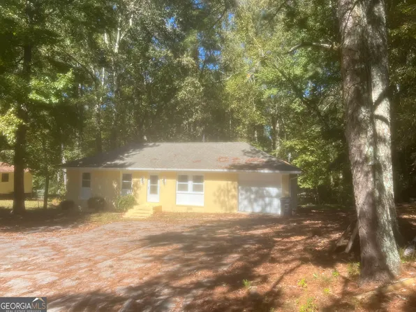 664 Hog Liver Rd, Carrollton, GA 30117