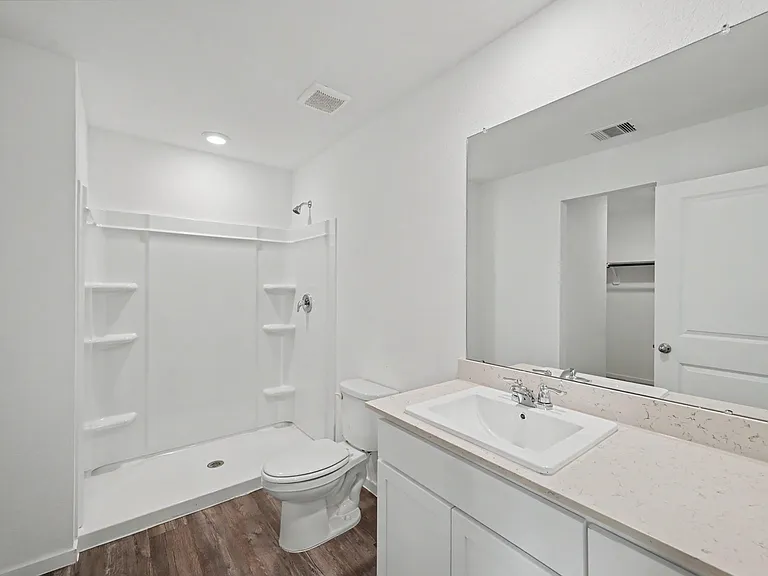 40839 Hawthorne Glades St — Photo 21