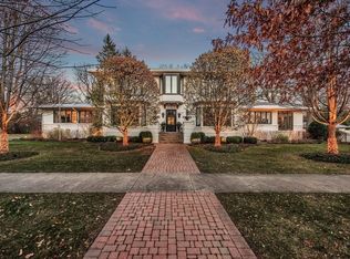 727 Forest Ave, Wilmette, IL 60091