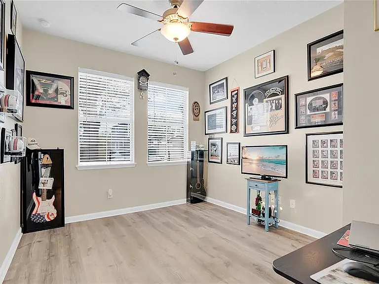 607 Mount Olympus Blvd — Photo 15