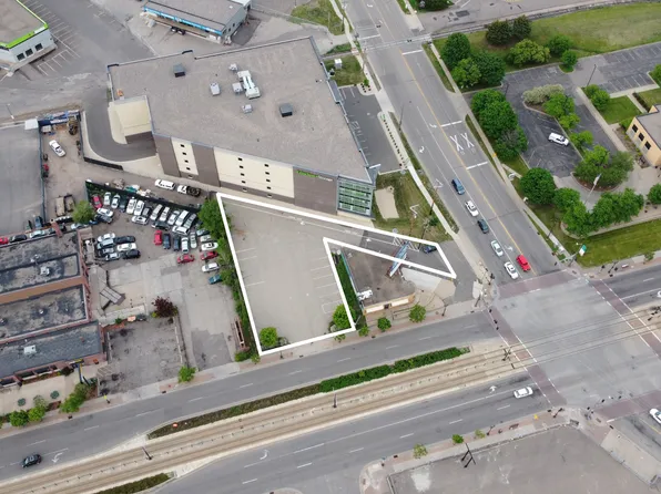 2119 University Ave W, Saint Paul, MN 55114