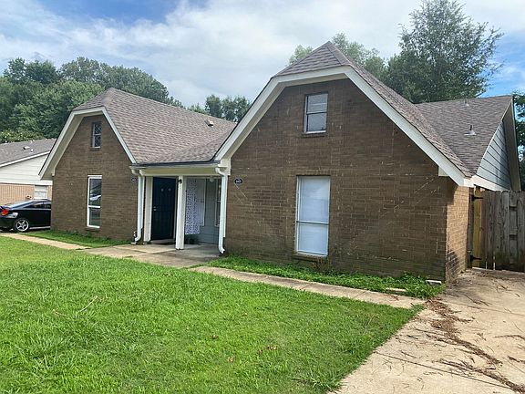 2nd image of 6421 Oak Park Dr