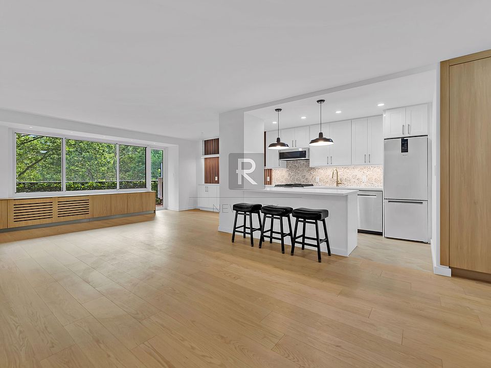 1st image of 400 Central Park W APT 4N