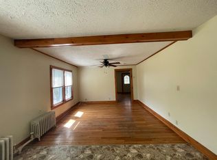 25 Berwyn St #2F, South Hadley, MA 01075