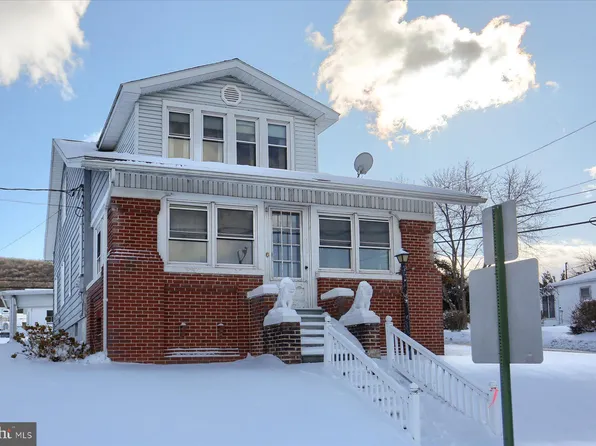 38 E Broad St, Elizabethville, PA 17023