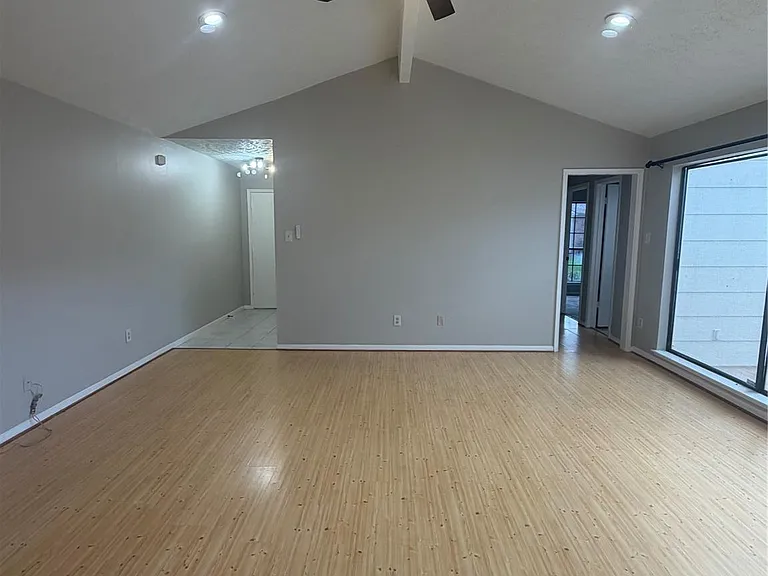 36 Pinehurst Ln — Photo 1