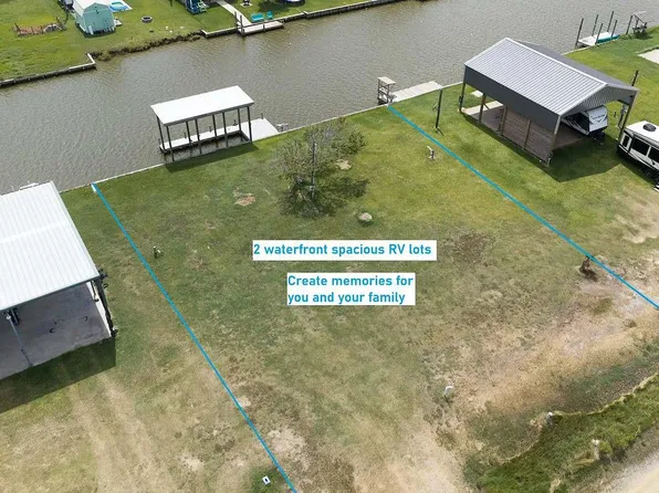 515 Hall St, Bay City, TX 77414