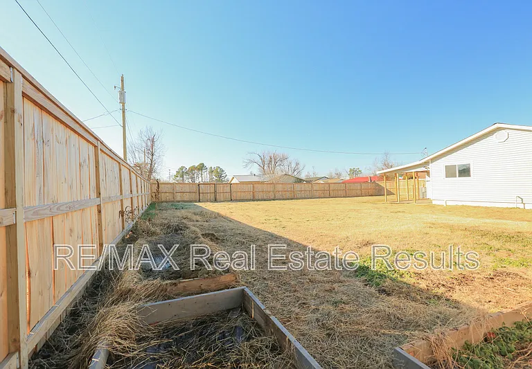 1314 W Margaret Pl — Photo 29