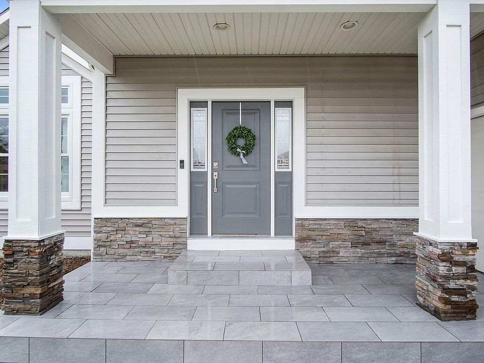 9355 Windward Dr, West Olive, MI 49460 Zillow