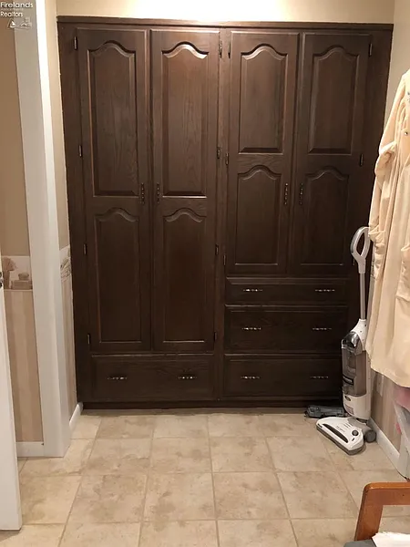 Thumbnail 13