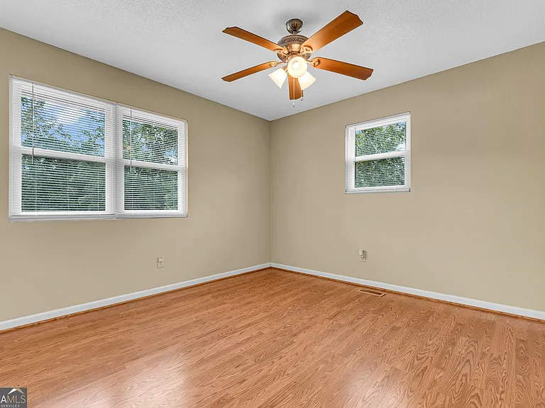 25 Oconee Dr — Photo 37