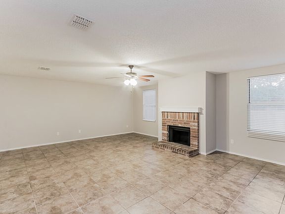 5th image of 1009 Burnet Dr
