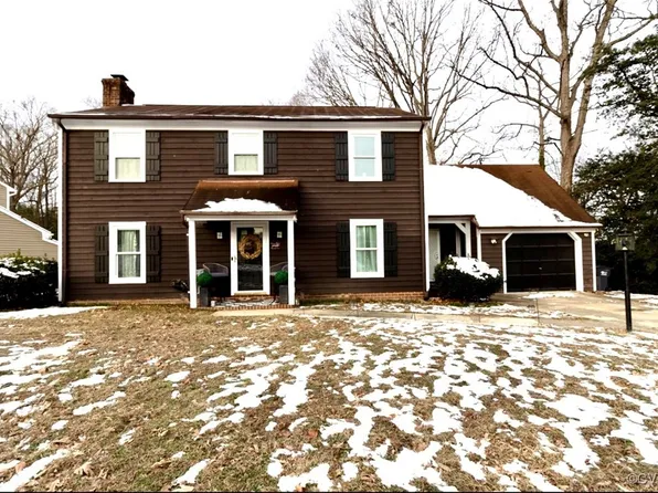 1019 Hope Ridge Ct, Colonial Heights, VA 23834