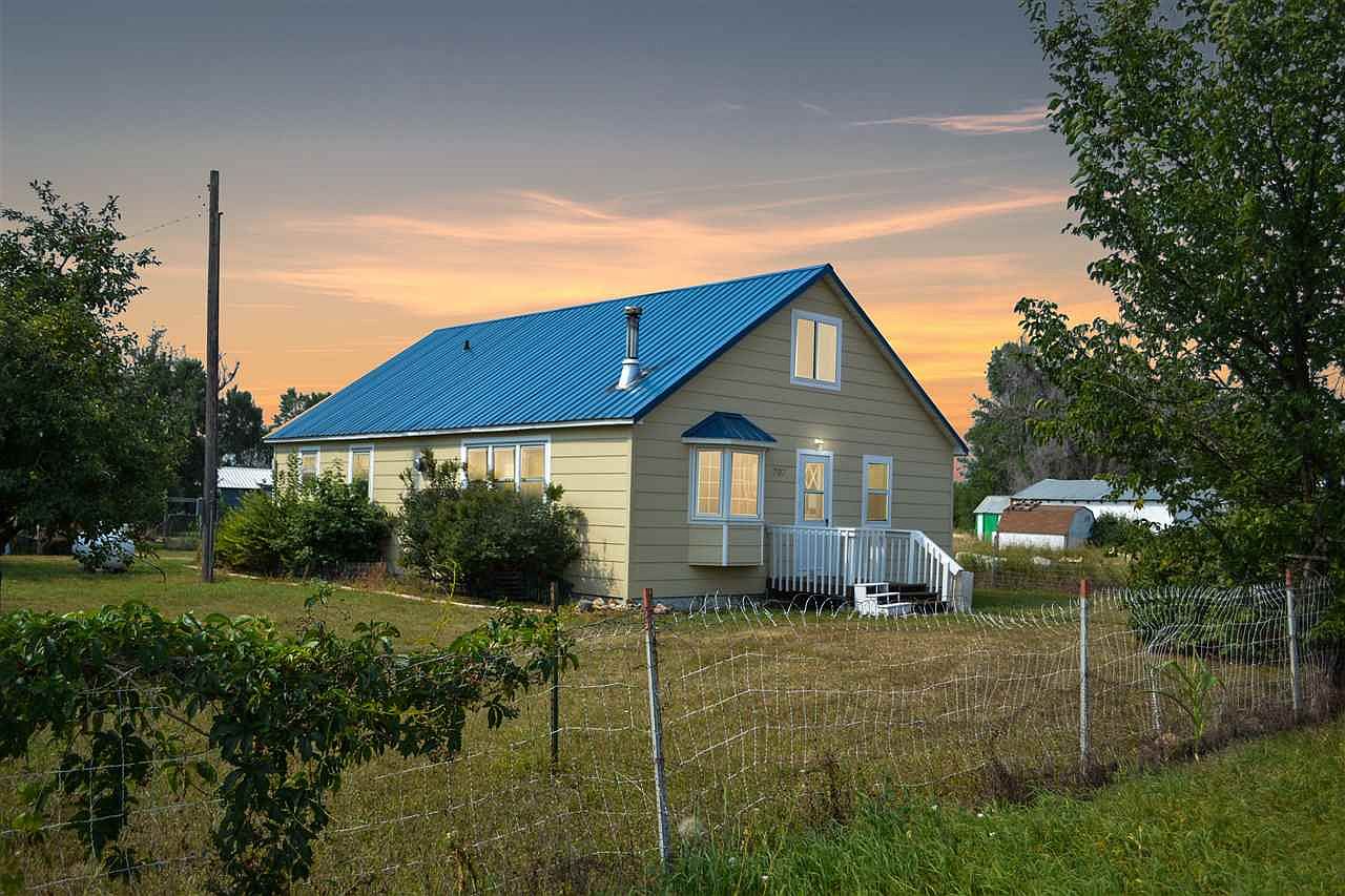 707 2nd St, Nisland, SD 57762 Zillow