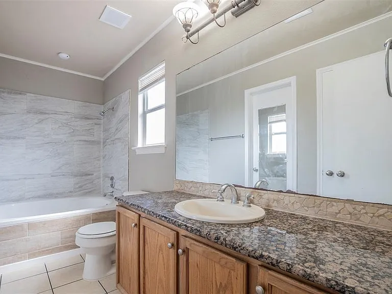 1802 Vanderhill Cv — Photo 31
