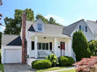 44 Greendale Rd, Clifton, NJ 07013