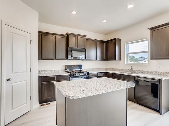 The Columbia - LGI Homes at Westview