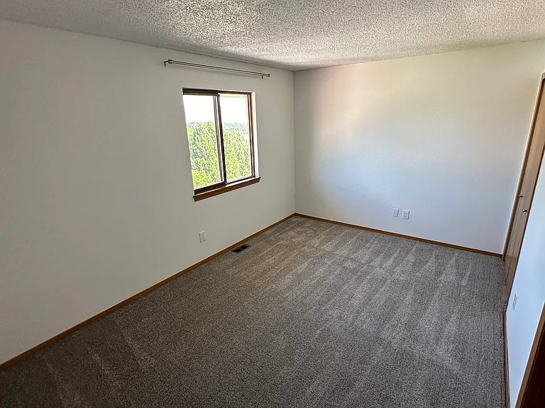 5507-5509 Fiesta Ln #5511 — Photo 15