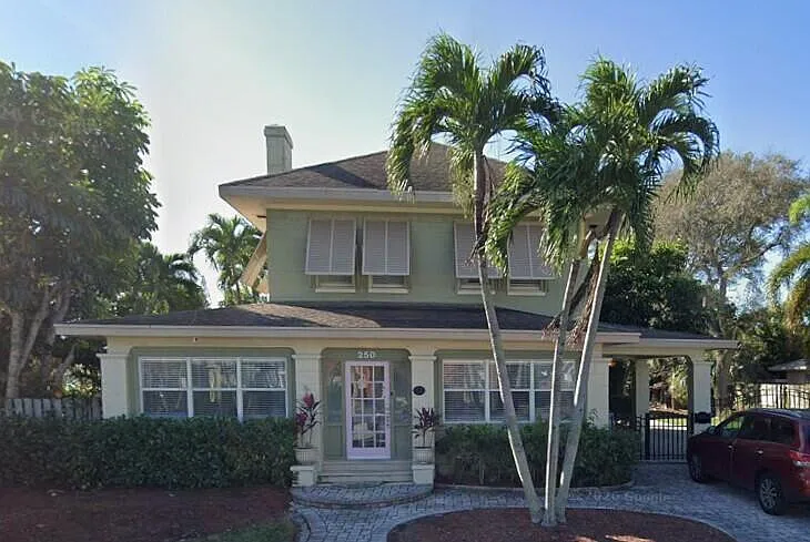 250 Foresteria Dr
