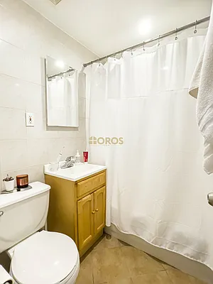 Rented by City Connections Realty | media 17