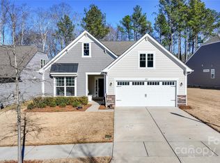 205 Picasso Trl, Mount Holly, NC 28120
