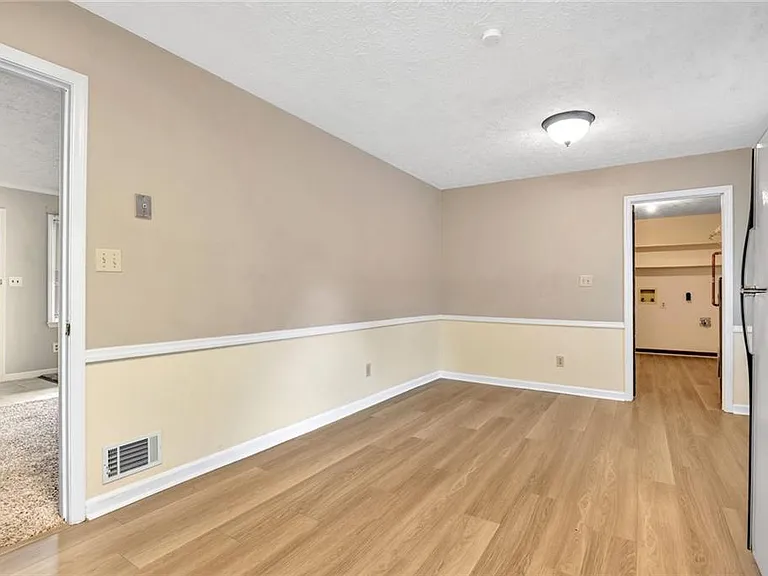 905 Rambling Rose Ct NW — Photo 11