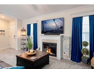 14720 Pioneer Pl #321, North Fort Myers, FL 33917