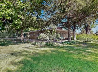 747 Fairway Rd NW, Albuquerque, NM 87107