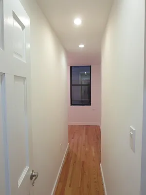 Rented by Keller Williams NYC | media 16
