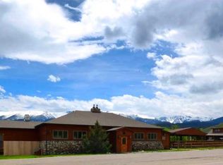 1383 Nye Rd, Fishtail, MT 59028