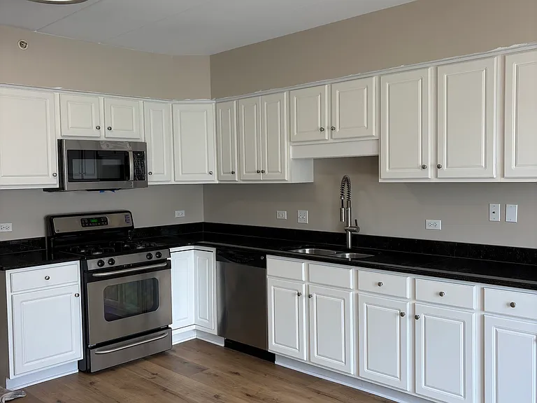 14100 Sheffield Dr #203 — Photo 5