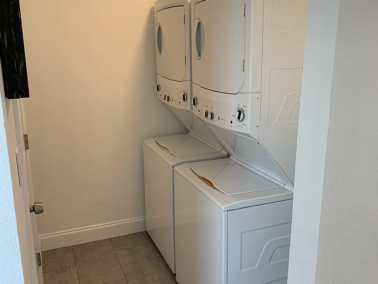 512 Canal St #3 — Photo 6