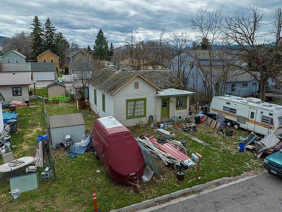 2nd image of 2123 Kensington Ave