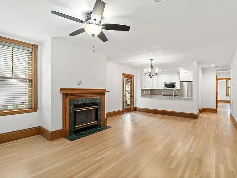 75 Ferrin St #1 — Photo 5
