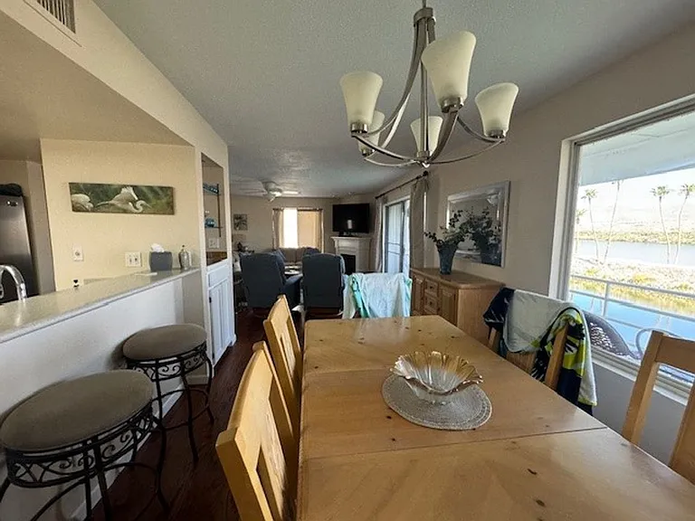 1800 Clubhouse Dr #36 — Photo 11