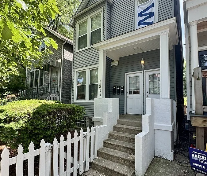 1903 W Henderson St #2 — Photo 1