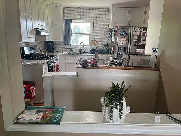 605 Park Valley Dr E — Photo 14