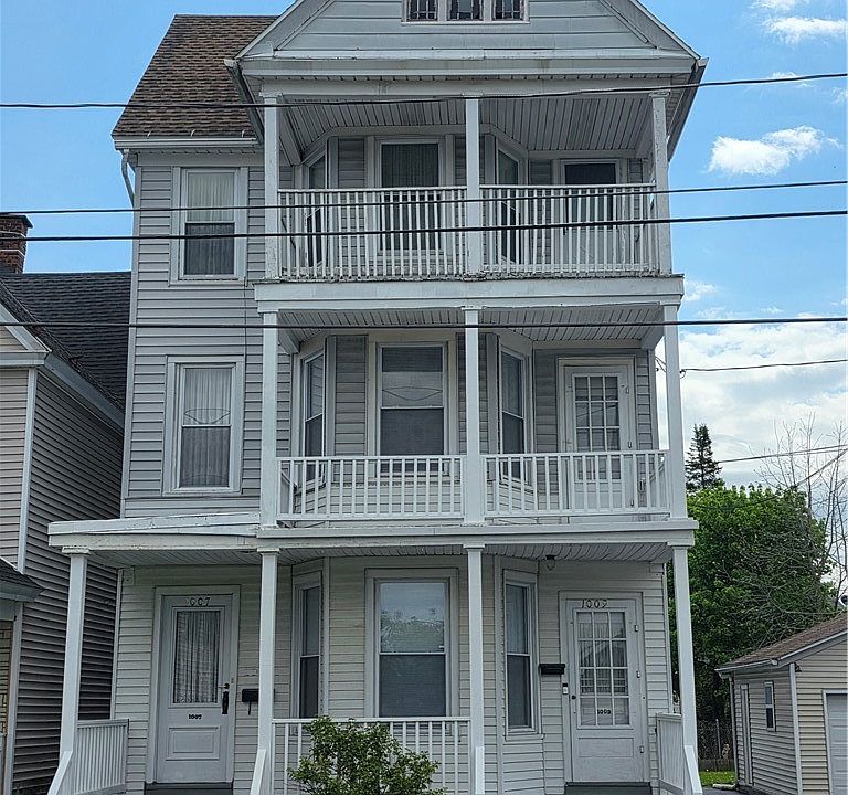 1st image of 1007 Morris St
