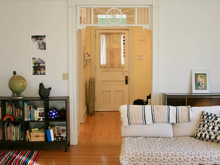 1601 Dupont Ave N #1 — Photo 6