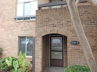 1729 S Hayes St APT A, Arlington, VA 22202
