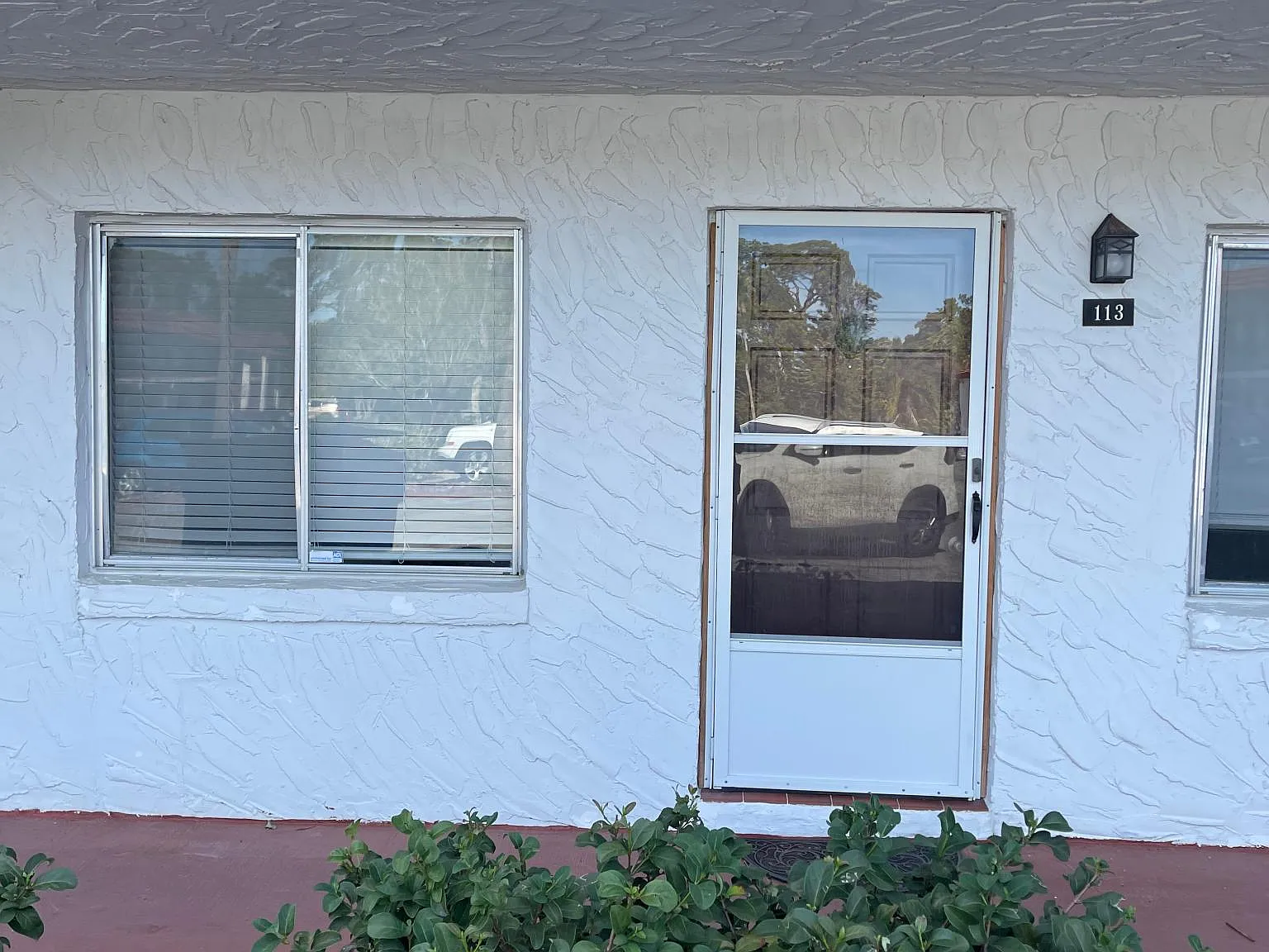 1 bed, 768 sqft, $1,195 — Photo 2