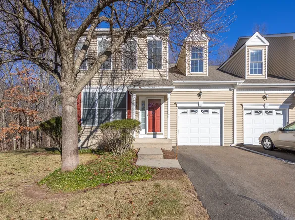 59 Fieldstone Court #59, North Haven, CT 06473