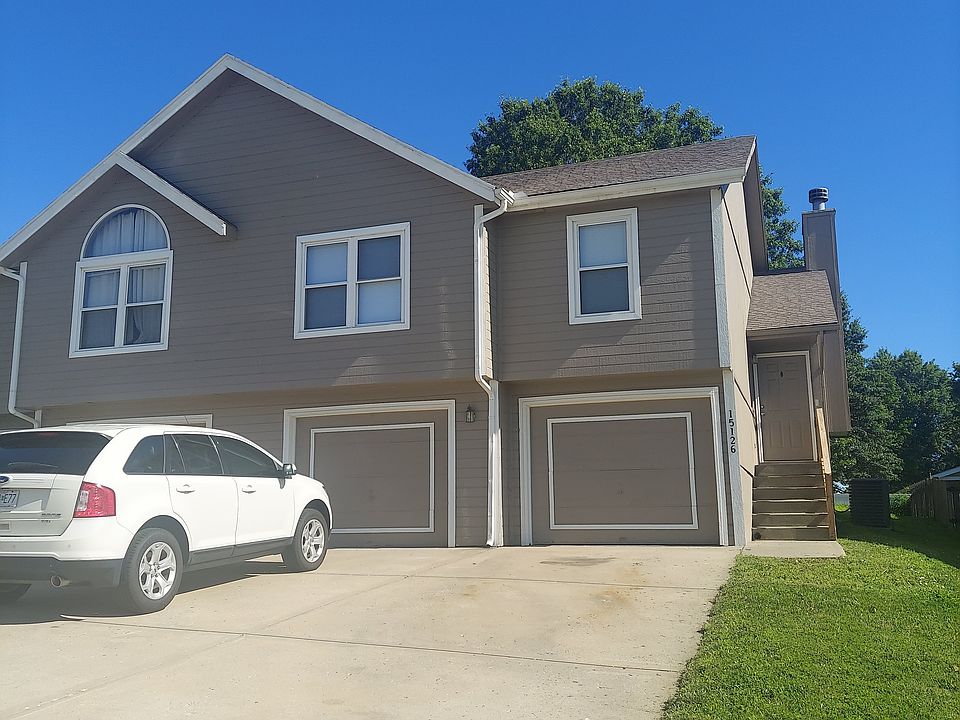 Right side of duplex townhome. Extra large driveway.