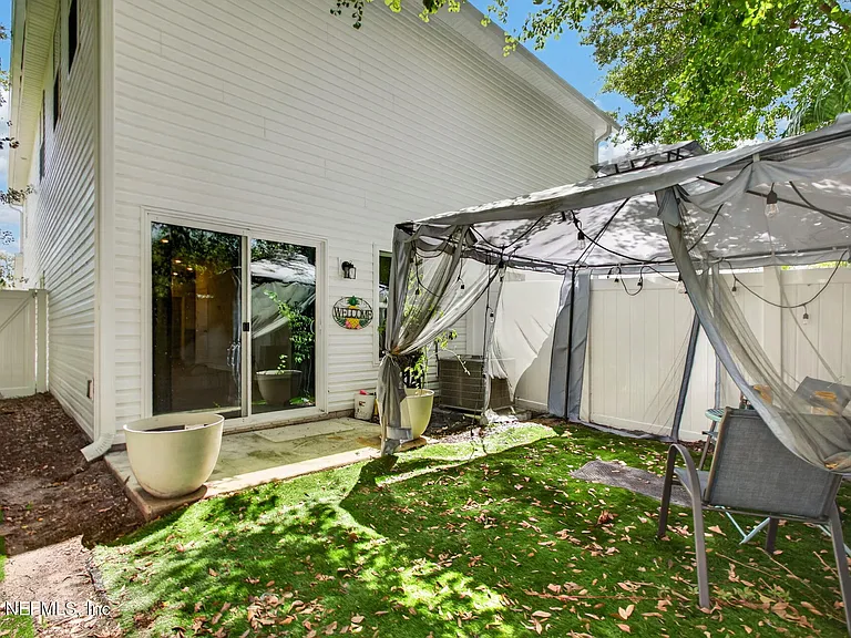 8069 Cheryl Ann Ln — Photo 40
