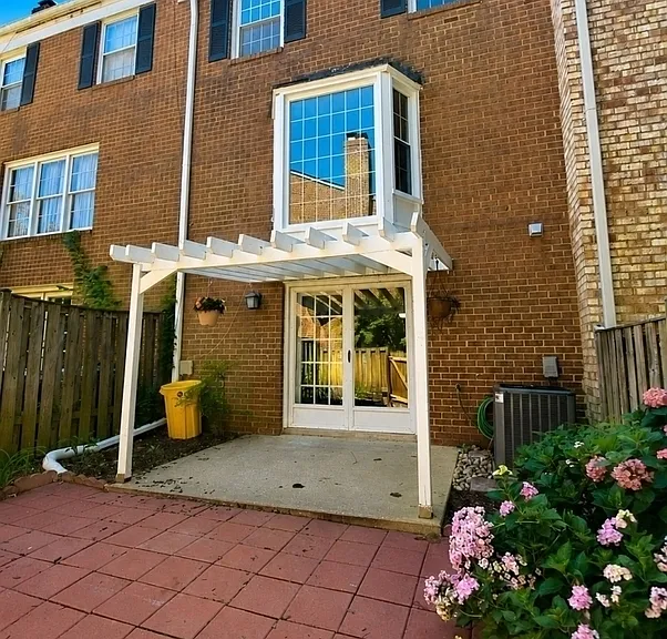 1650 Albermarle Dr — Photo 25