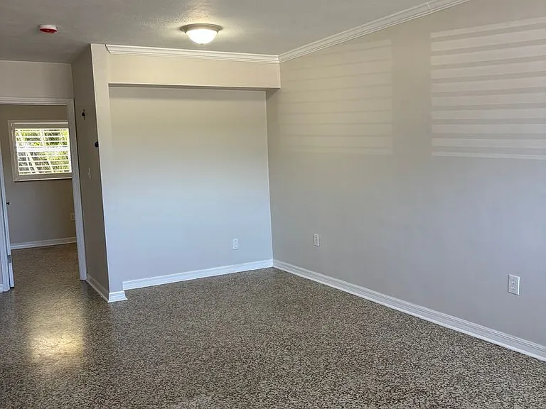 2921 Bentley St — Photo 13